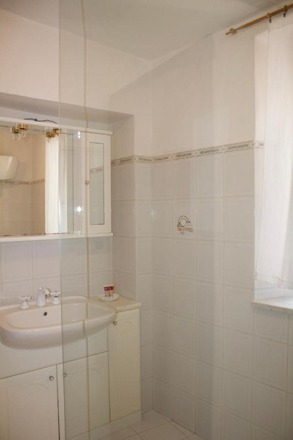 Rifugio Via Francigena Apartment ราดิโกฟานี ภายนอก รูปภาพ
